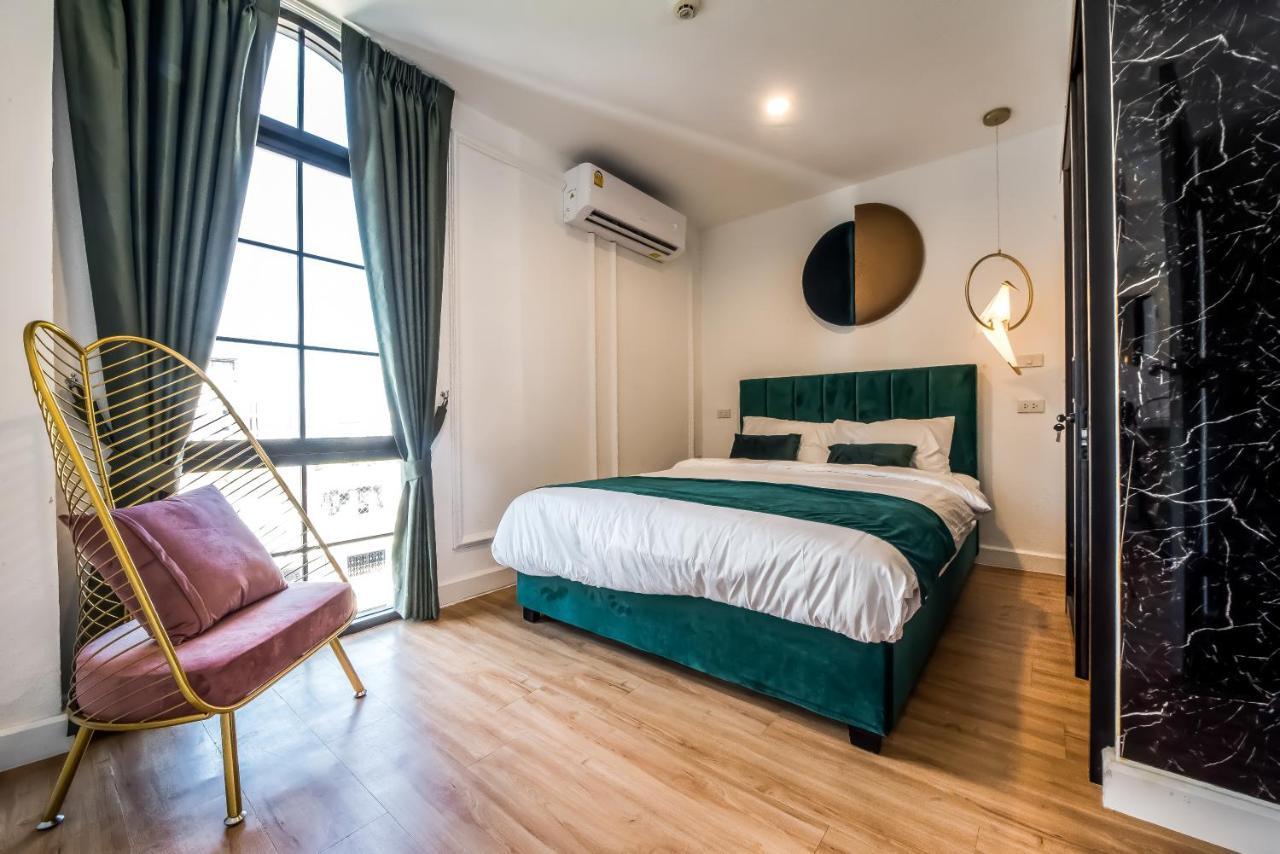 Theme Boutique Hotel Bangkok Makkasan Exterior foto